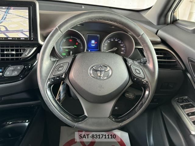 Toyota C-HR 2016-12 298994-5
