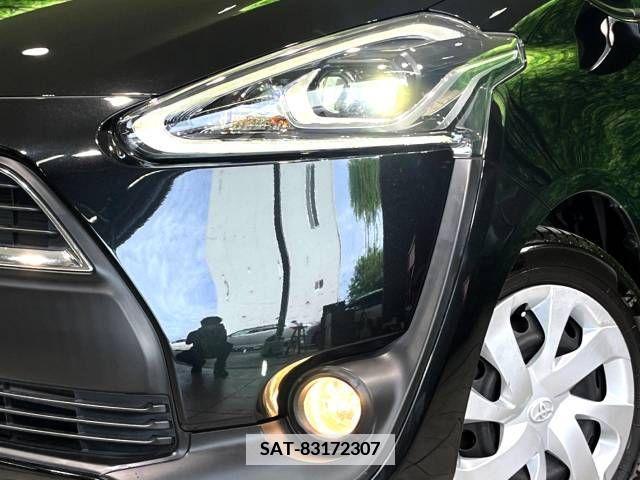 Toyota SIENTA 2018-02 348330-13