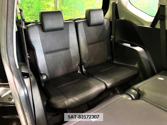 Toyota SIENTA 2018-02 348330-10