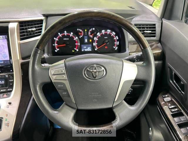 Toyota VELLFIRE 2013-07 369768-11