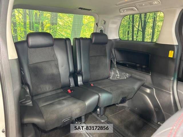 Toyota VELLFIRE 2013-07 369768-9