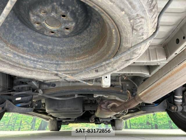 Toyota VELLFIRE 2013-07 369768-19