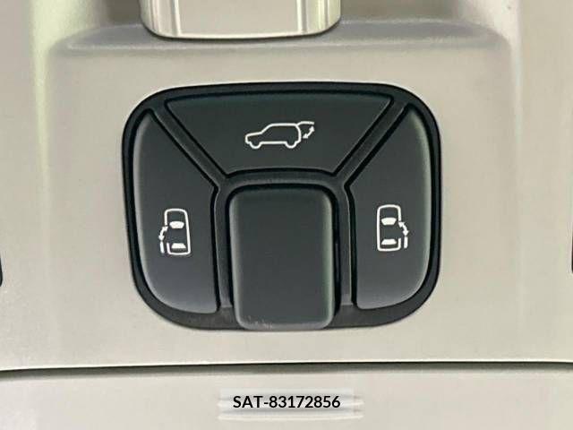 Toyota VELLFIRE 2013-07 369768-5