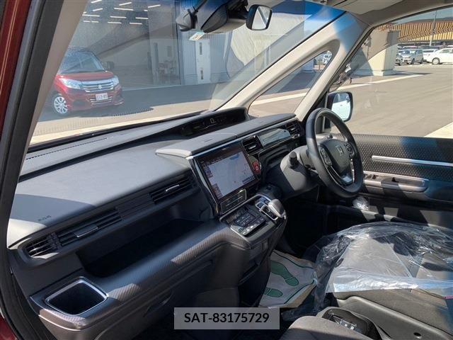 Honda e 2020-06 374852-15