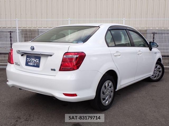 Toyota COROLLA AXIO 2018-10 264707-2