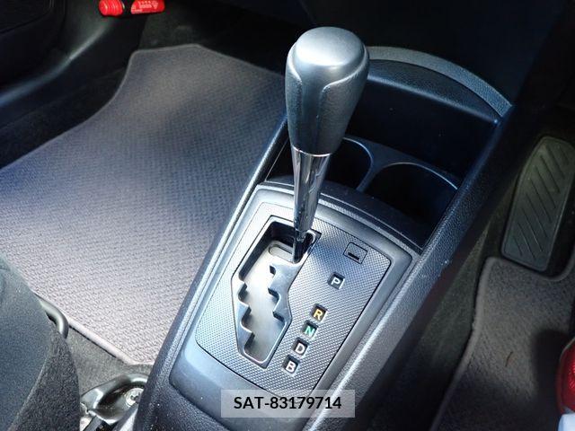 Toyota COROLLA AXIO 2018-10 264707-16