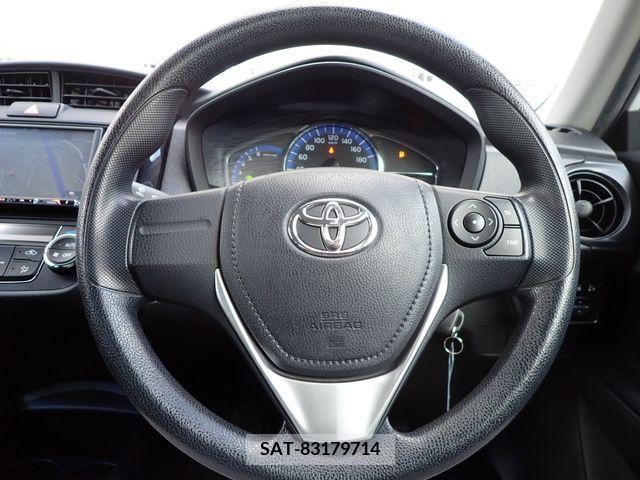 Toyota COROLLA AXIO 2018-10 264707-5