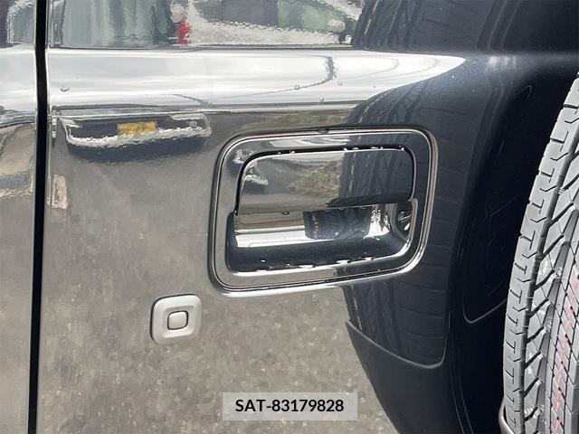 Suzuki JIMNY 2024-02 378742-9