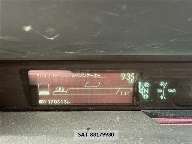 Toyota PRIUS 2010-08 321952-3