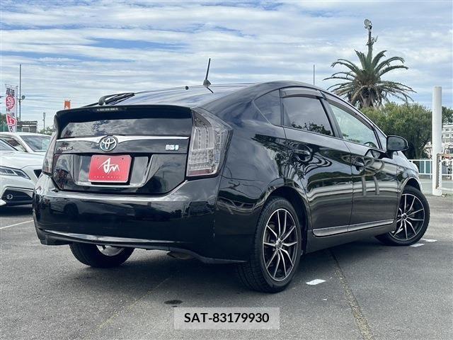 Toyota PRIUS 2010-08 321952-2