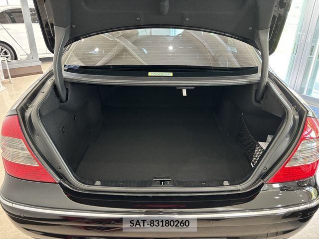 Mercedes Benz E-CLASS 2008-09 319042-5