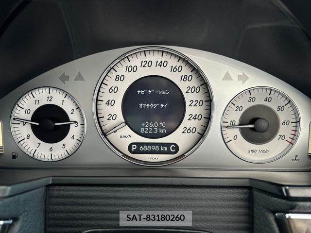 Mercedes Benz E-CLASS 2008-09 319042-14