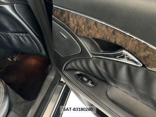 Mercedes Benz E-CLASS 2008-09 319042-26