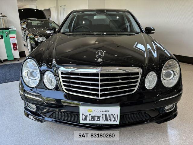 Mercedes Benz E-CLASS 2008-09 319042-1
