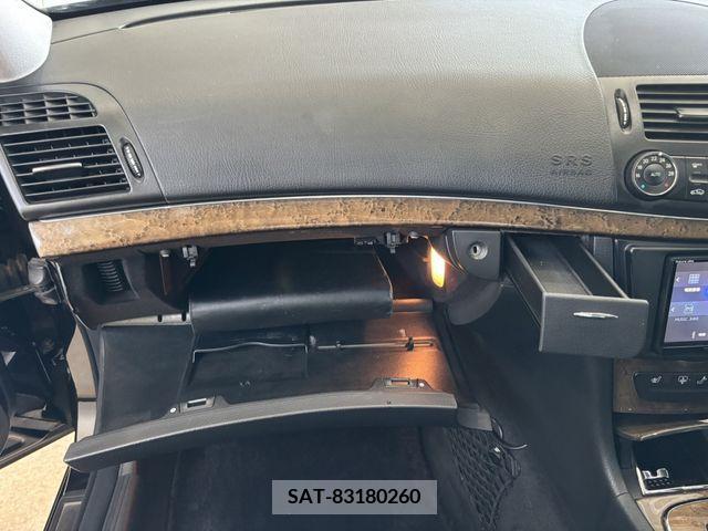 Mercedes Benz E-CLASS 2008-09 319042-23