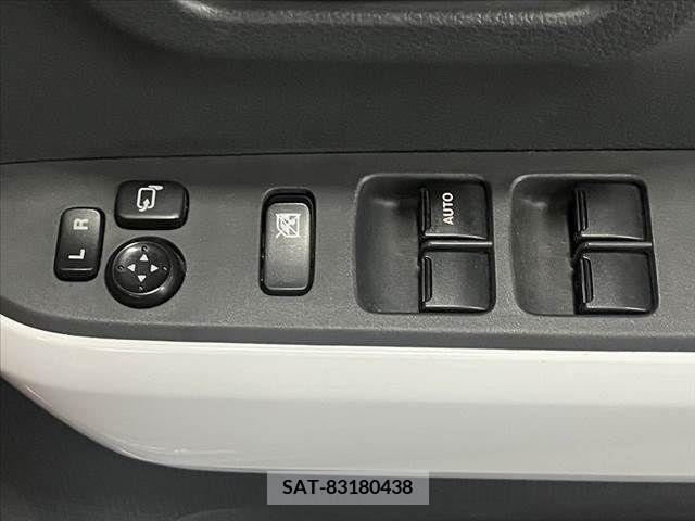 Suzuki HUSTLER 2015-04 246850-17