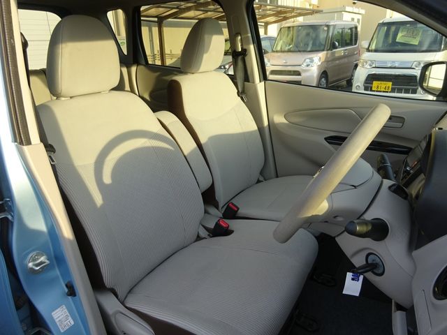 Nissan DAYZ 2018-07 18137-9