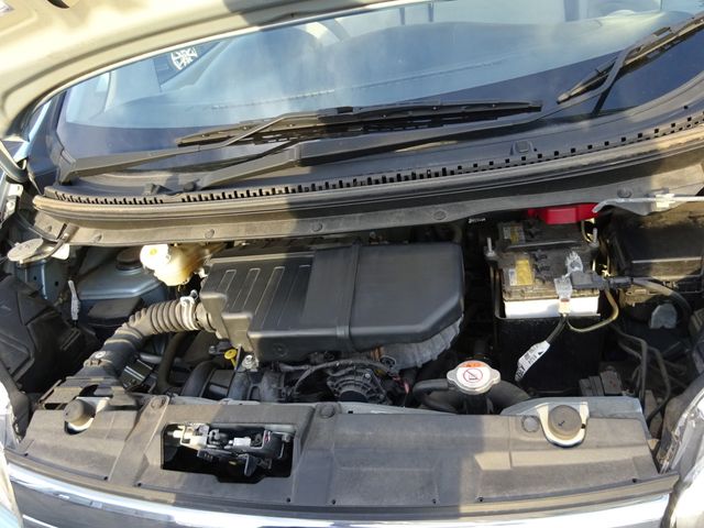 Nissan DAYZ 2018-07 18137-8