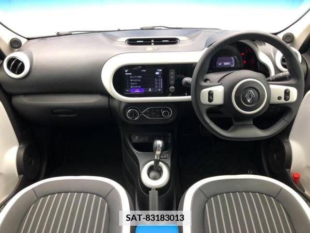 Renault TWINGO 2022-03 349372-1