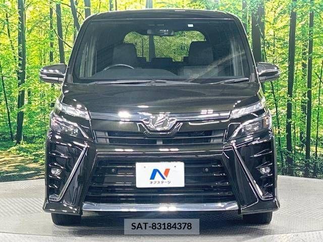 Toyota VOXY 2019-12 370534-15