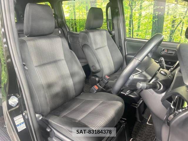 Toyota VOXY 2019-12 370534-8