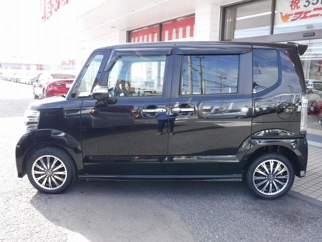 Honda N BOX CUSTOM 2016-02 190758-4