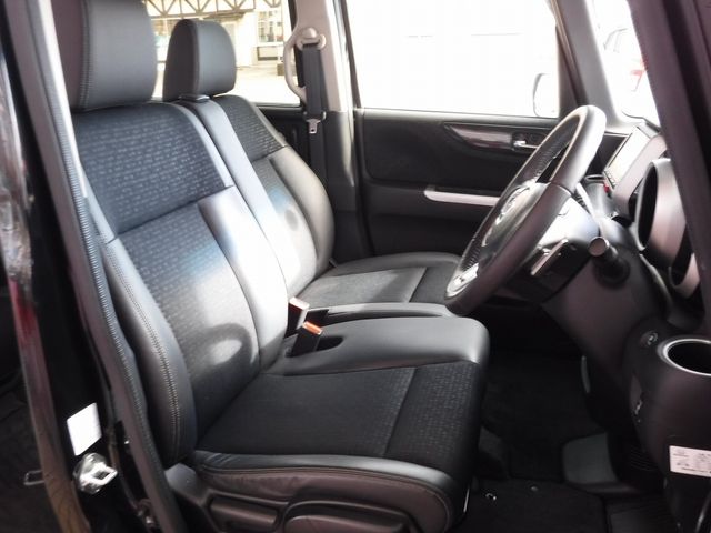 Honda N BOX CUSTOM 2016-02 190758-15