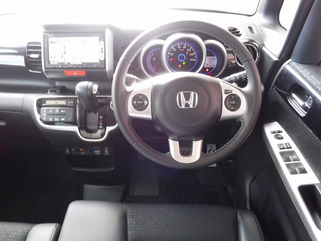 Honda N BOX CUSTOM 2016-02 190758-8