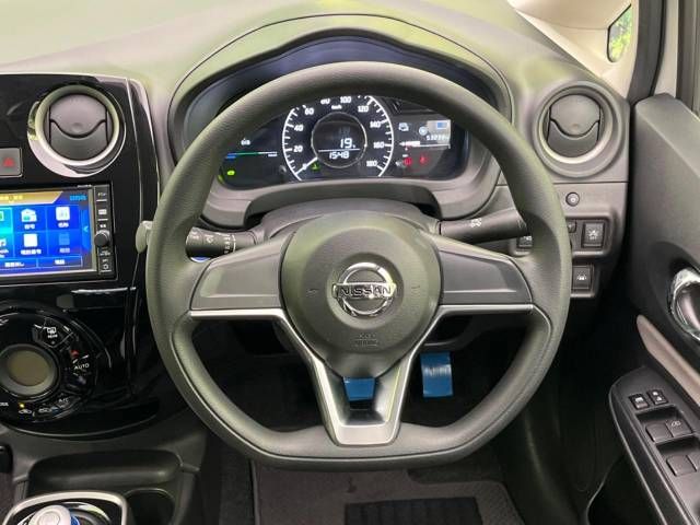 Nissan NOTE 2018-08 187157-11
