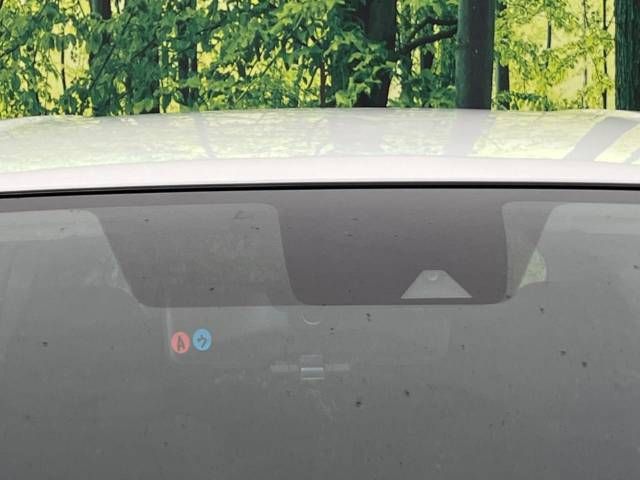 Nissan NOTE 2018-08 187157-4
