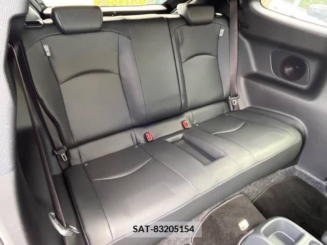 Toyota YARIS 2021-10 273490-9