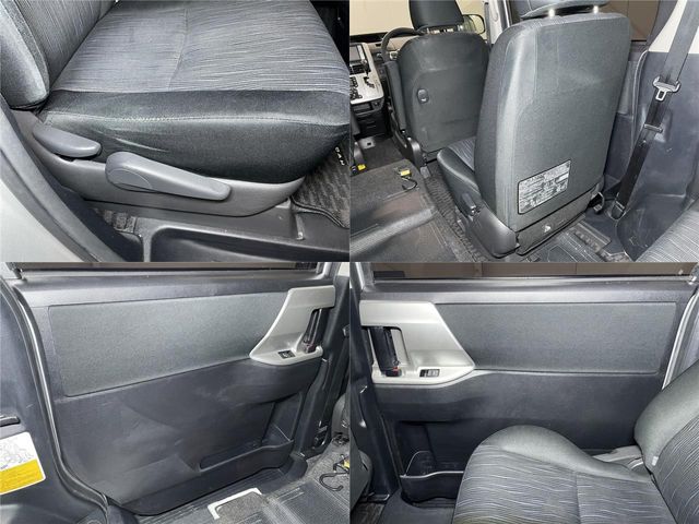 Toyota NOAH 2011-12 1537-9