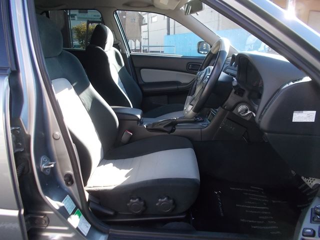 Nissan SKYLINE 2000-11 196007-6