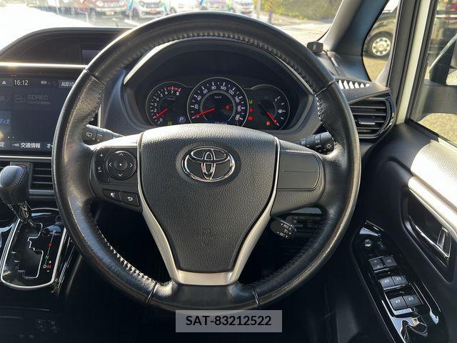 Toyota VOXY 2018-11 289224-7