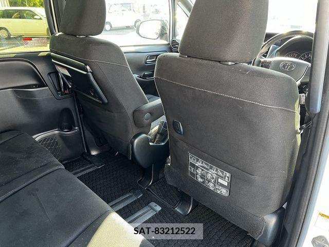Toyota VOXY 2018-11 289224-15