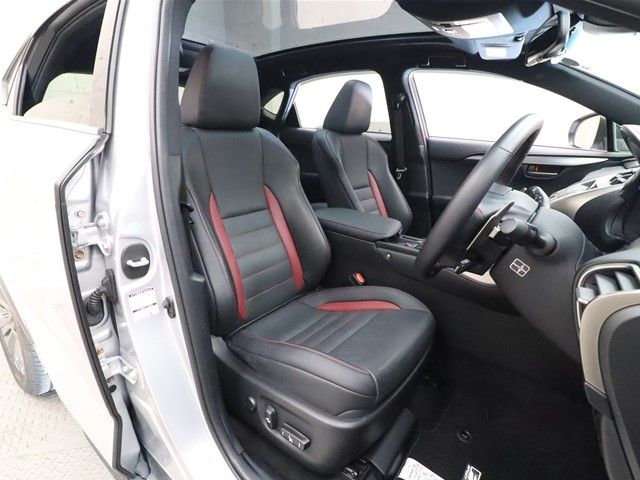 Lexus NX 2015-02 189699-3