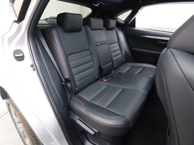 Lexus NX 2015-02 189699-4