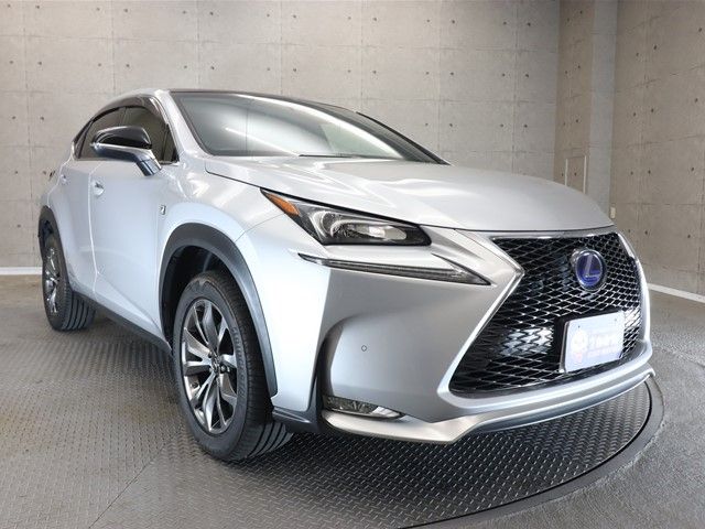 Lexus NX 2015-02 189699-21