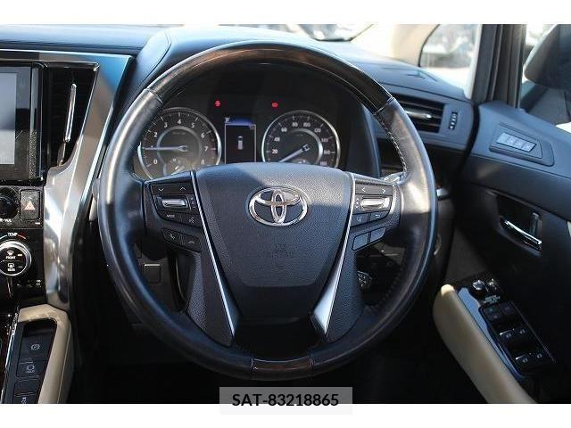 Toyota VELLFIRE 2018-02 221568-15