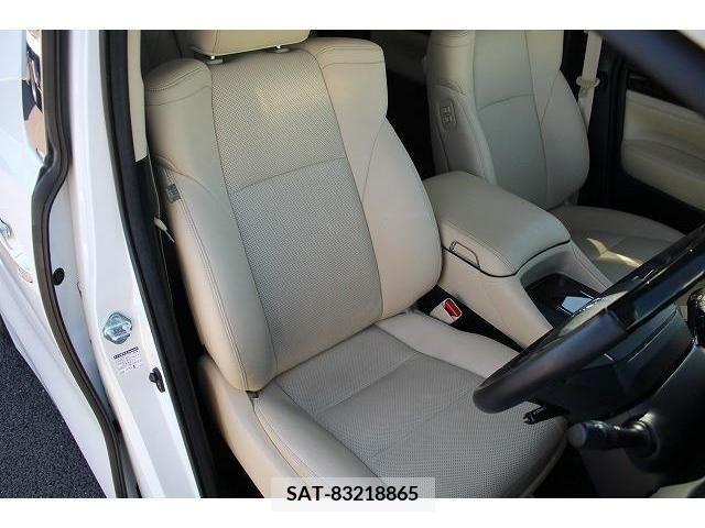 Toyota VELLFIRE 2018-02 221568-12