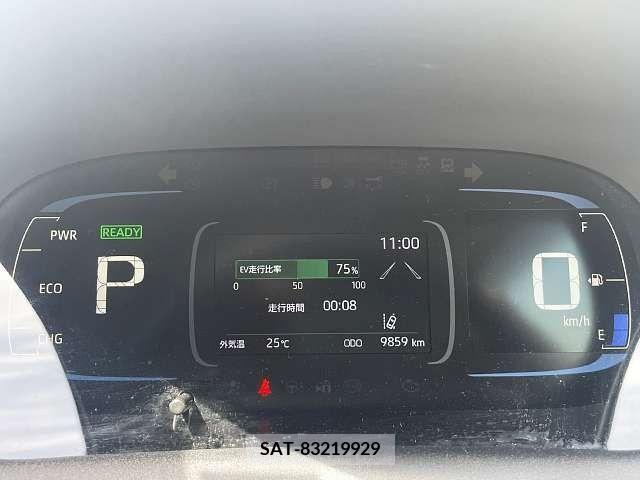 Toyota AQUA 2021-12 233957-3