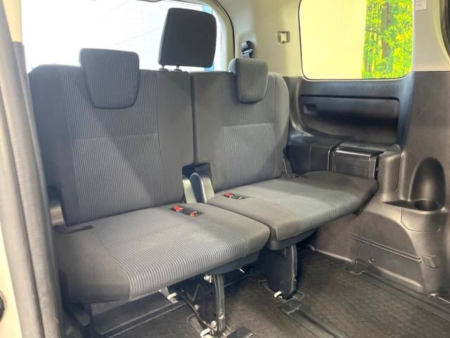 Toyota VOXY 2018-10 22477-10