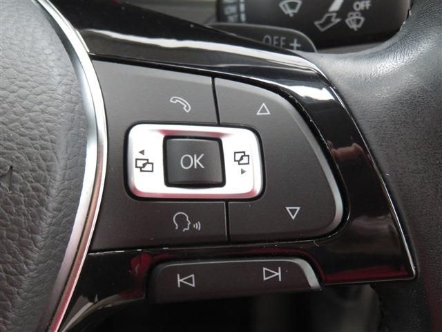 VolksWagen GOLF VARIANT 2015-02 188372-9