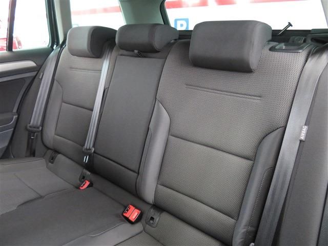 VolksWagen GOLF VARIANT 2015-02 188372-14