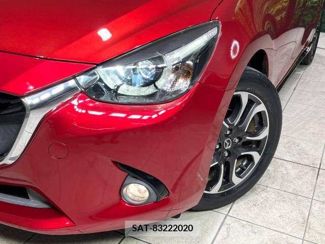 Mazda DEMIO 2014-11 359408-12