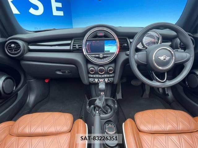 Bmw MINI 2018-03 227411-1
