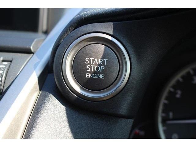 Lexus NX 2017-07 8381-6