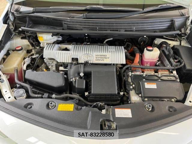 Toyota PRIUS ALPHA 2015-09 328869-18