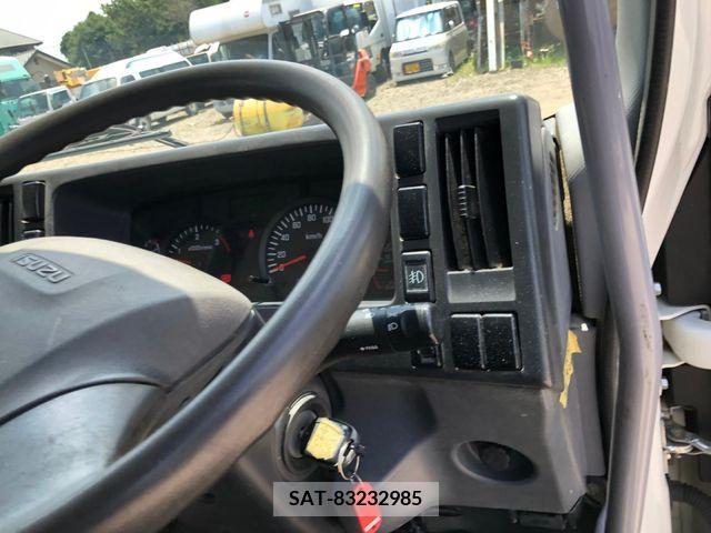 Isuzu FORWARD 2017-03 360519-28