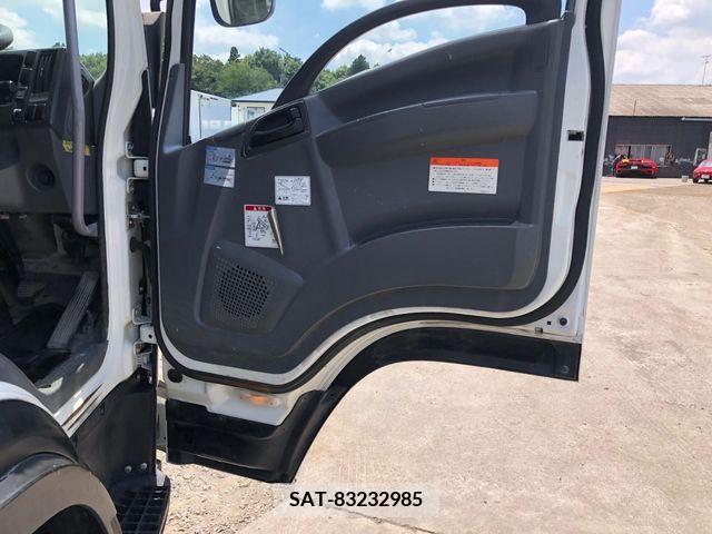 Isuzu FORWARD 2017-03 360519-17